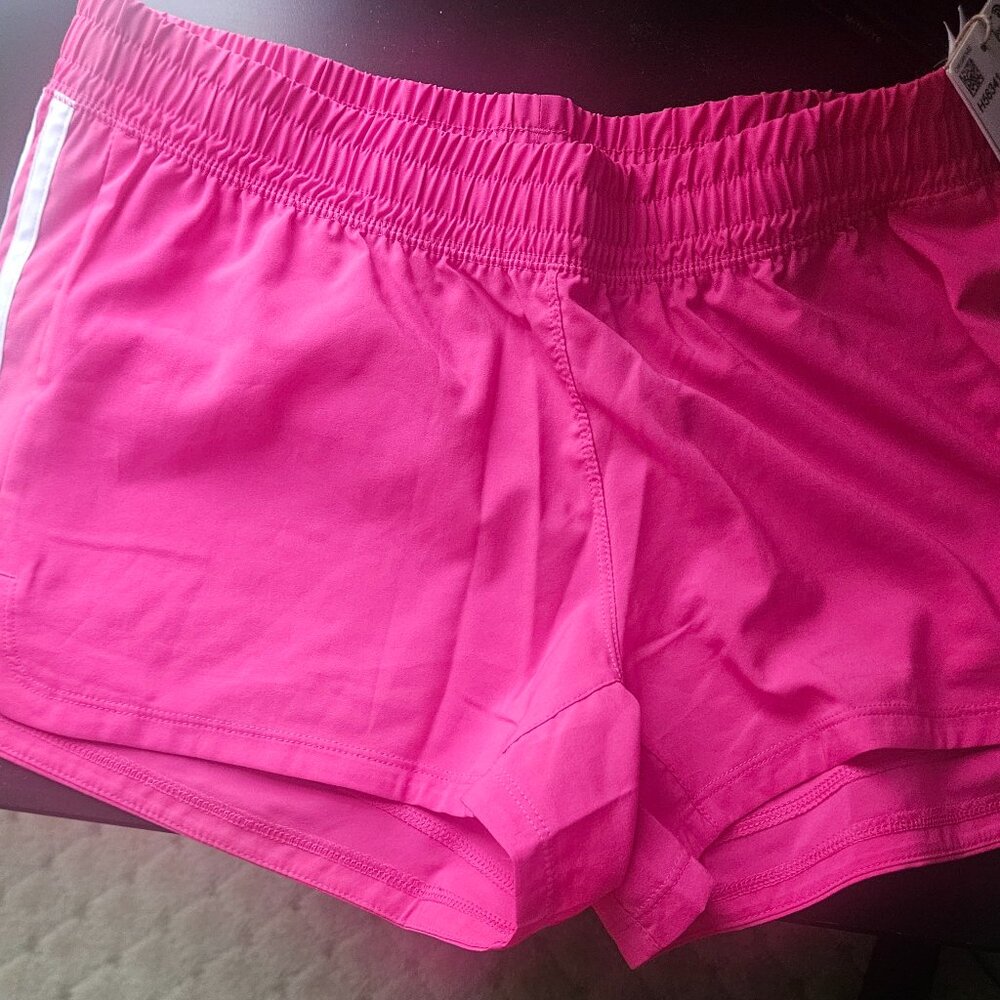 Adidas shorts‎ Morgan.tomaro@gmail.com